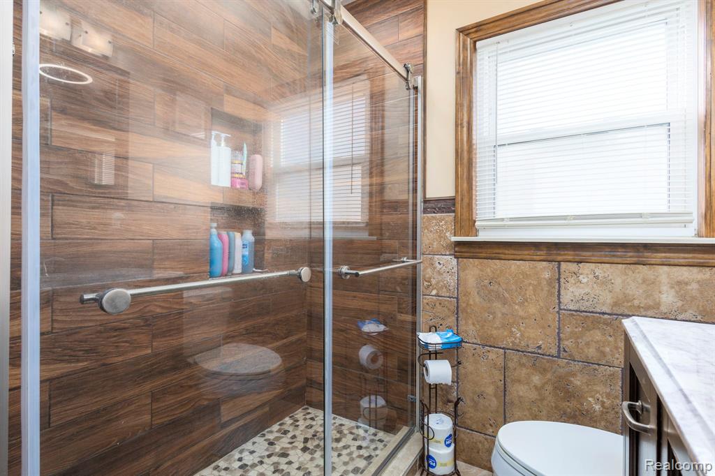 2374 Detroit Avenue, Lincoln Park, MI 48146 — Photo 9