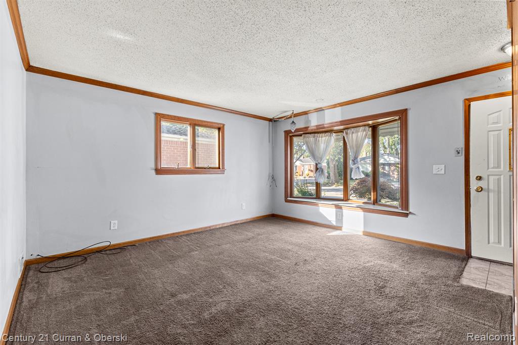 8319 Ziegler Street, Taylor, MI 48180 — Photo 4