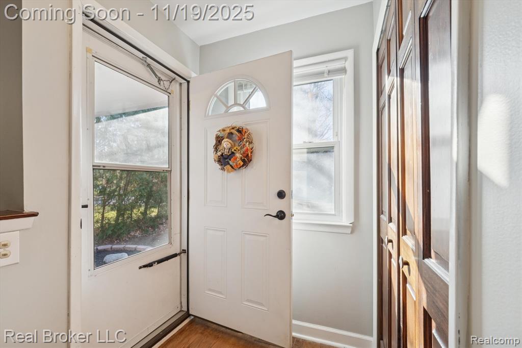 9665 Hilton Road, Brighton, MI 48114 — Photo 4