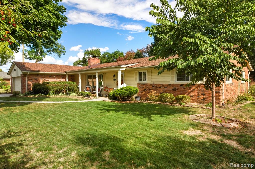 9466 Marilyn Avenue, Plymouth, MI 48170 — Photo 43
