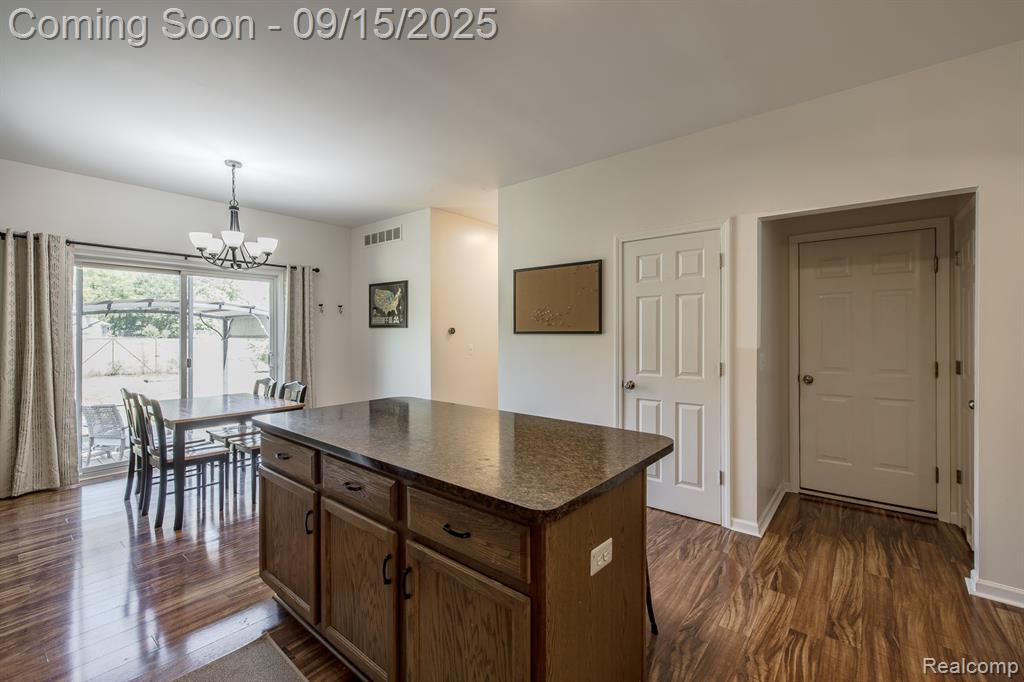10455 Scarlet Oak Drive, Ypsilanti, MI 48198 — Photo 18