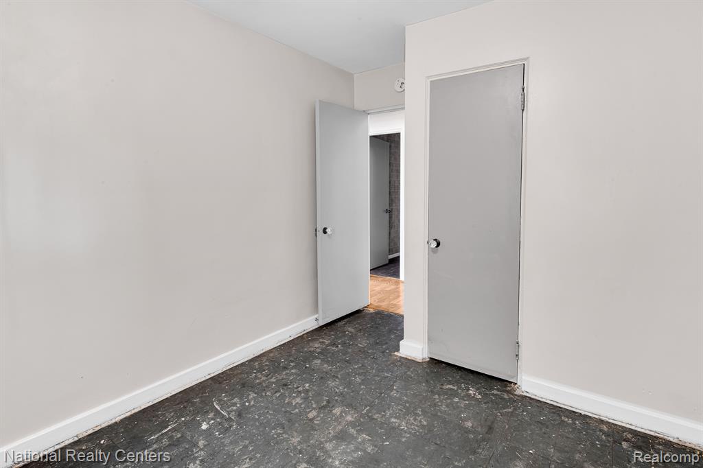 5909 MADISON Street, Taylor, MI 48180 — Photo 12