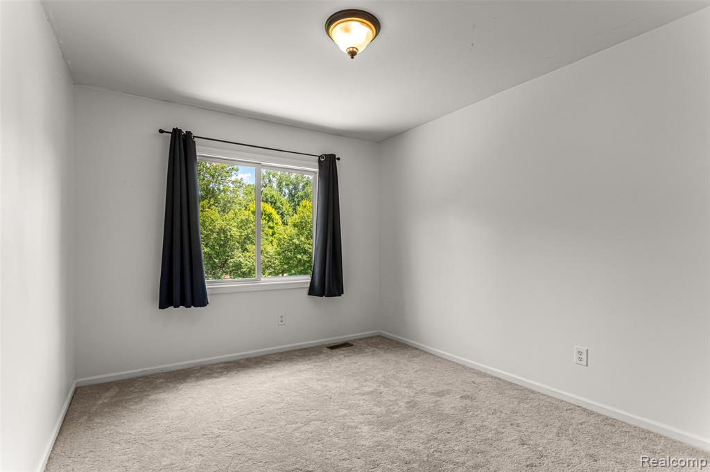 48578 Wildrose Drive, Canton, MI 48187 — Photo 25