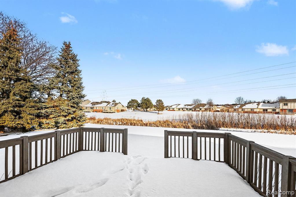 42146 Hidden Brook Drive, Clinton Twp, MI 48038 — Photo 5