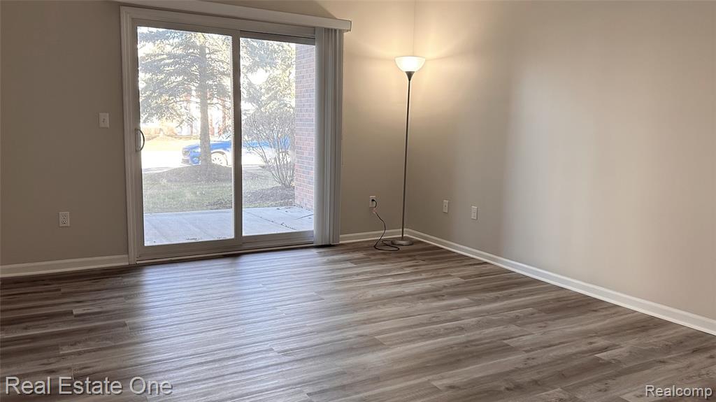 16012 MORNINGSIDE, Northville, MI 48168 — Photo 10