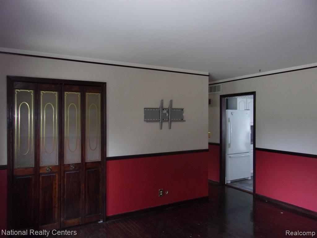 5856 HENRY RUFF Road, Garden City, MI — Photo 14