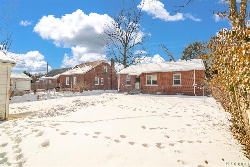 5330 Hereford Street, Detroit, MI 48224 — Photo 28