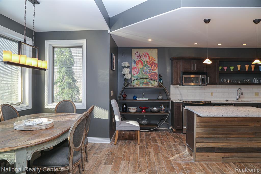 4888 INDIAN CREEK Drive, Jackson, MI 49201 — Photo 38