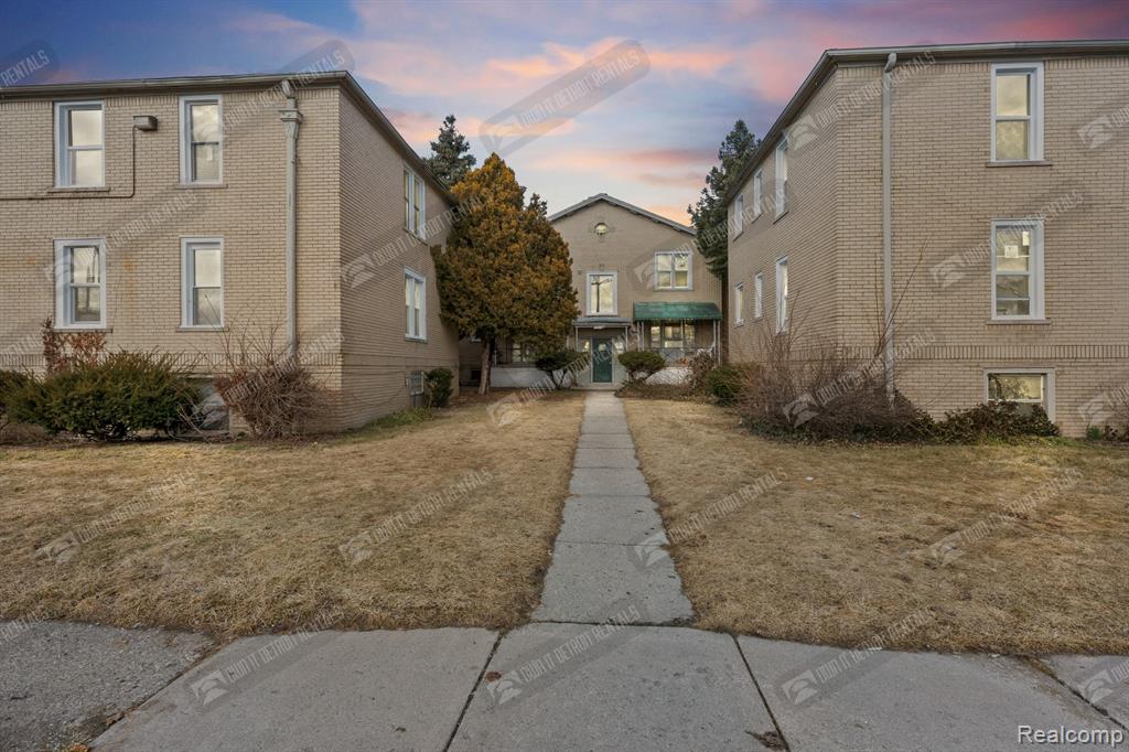 1000 Merton Rd, Detroit, MI 48203
