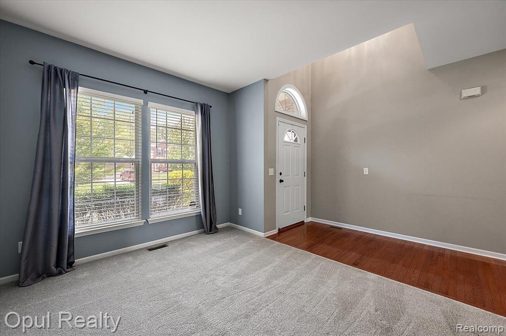 1978 Frances Way, Ypsilanti, MI 48198 — Photo 6