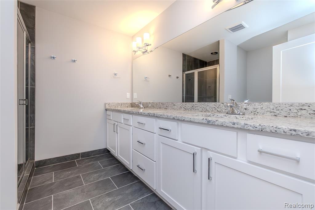 25534 Grandview Lane, 41, Novi, MI — Photo 44