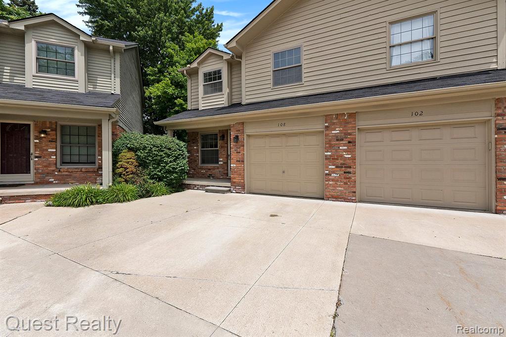 108 MAPLEGROVE Drive, Clawson, MI — Photo 2