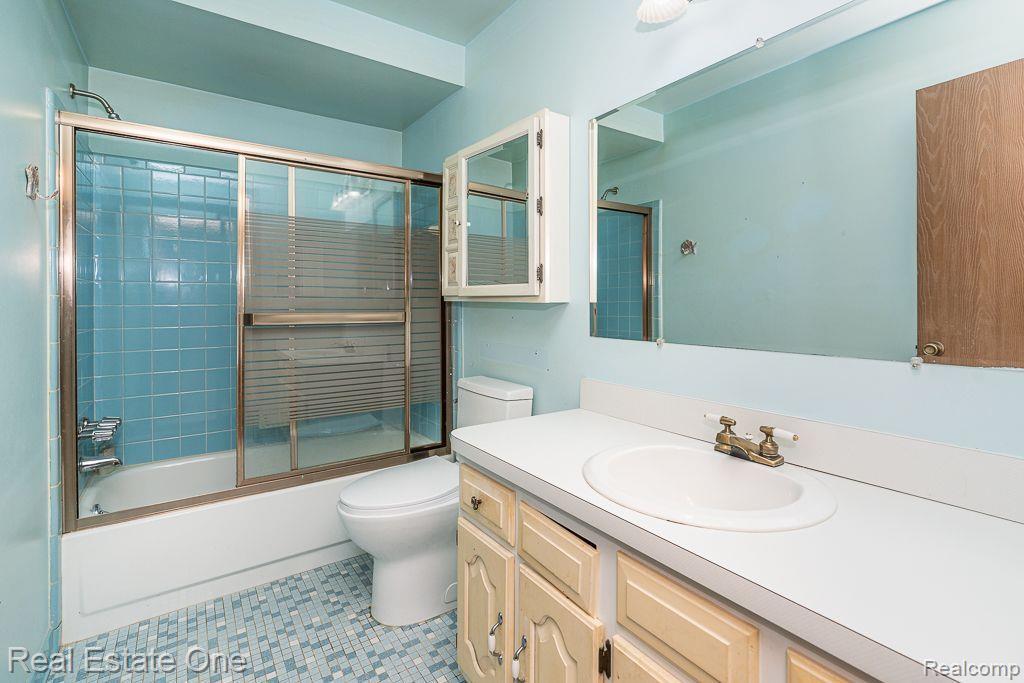 49680 KEYCOVE, Chesterfield, MI 48047 — Photo 18