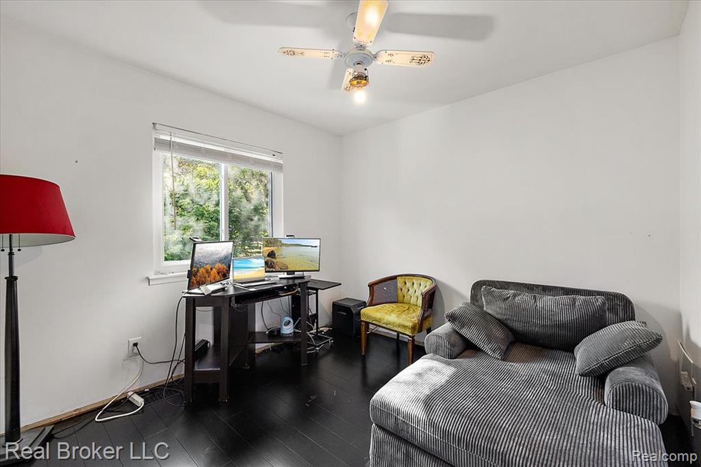 24348 Simmons Drive, Novi, MI — Photo 31