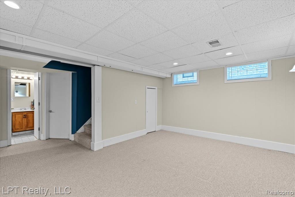 4357 Robinwood Avenue, Royal Oak, MI 48073 — Photo 24
