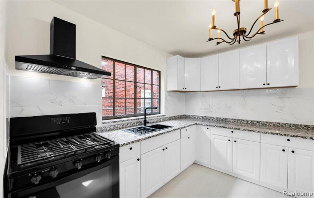 4000 Tyler Street - Photo 2