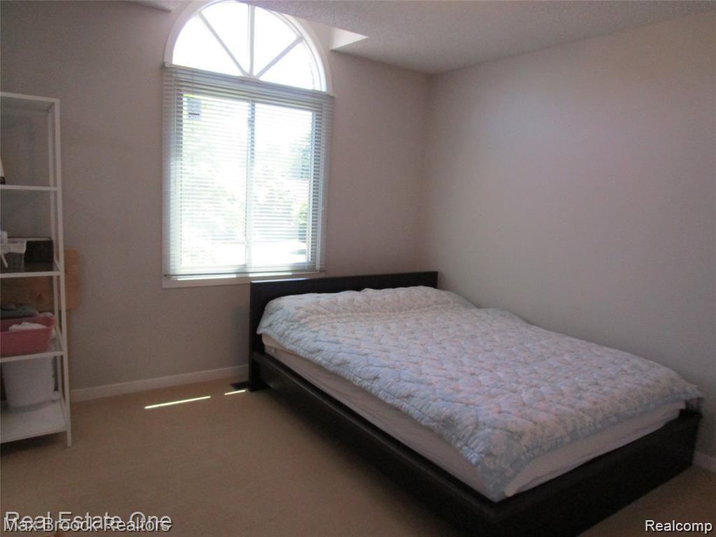 7424 TALL TIMBERS, West Bloomfield, MI — Photo 10