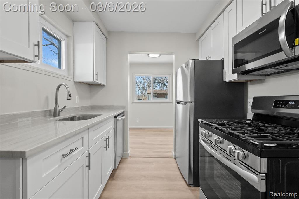 977 Kettering Avenue, Pontiac, MI 48340 — Photo 7
