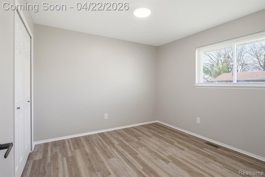 28521 Oakwood Street, Inkster, MI 48141 — Photo 21
