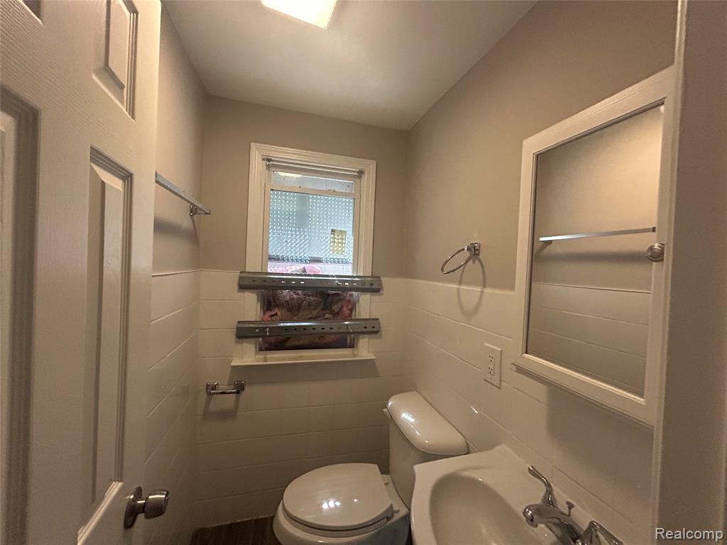 15713 VAUGHAN Street, Detroit, MI 48223 — Photo 23