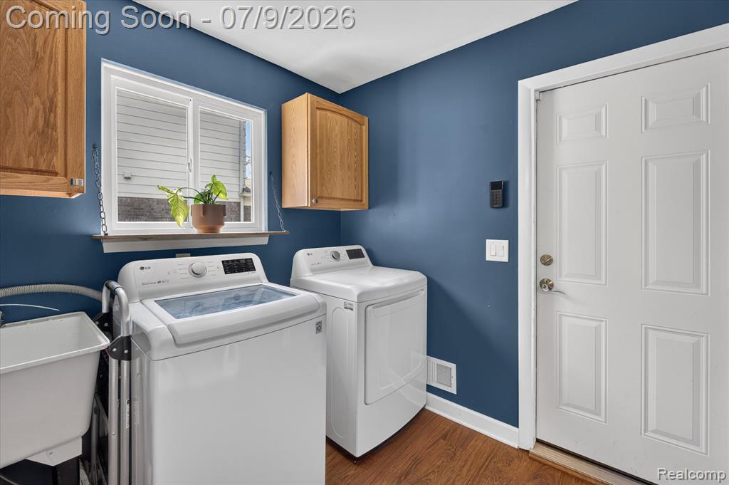 42854 Lombardy Drive, Canton, MI 48187 — Photo 26