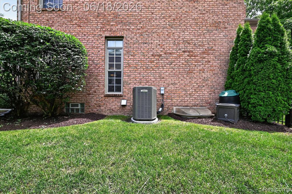 49515 Taft Lane, Canton, MI 48188 — Photo 66