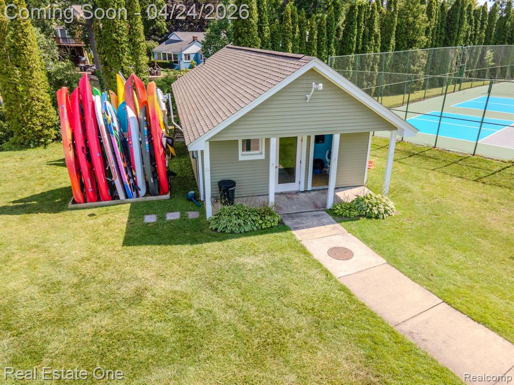1963 Beverly Street, Sylvan Lake, MI 48320 — Photo 58