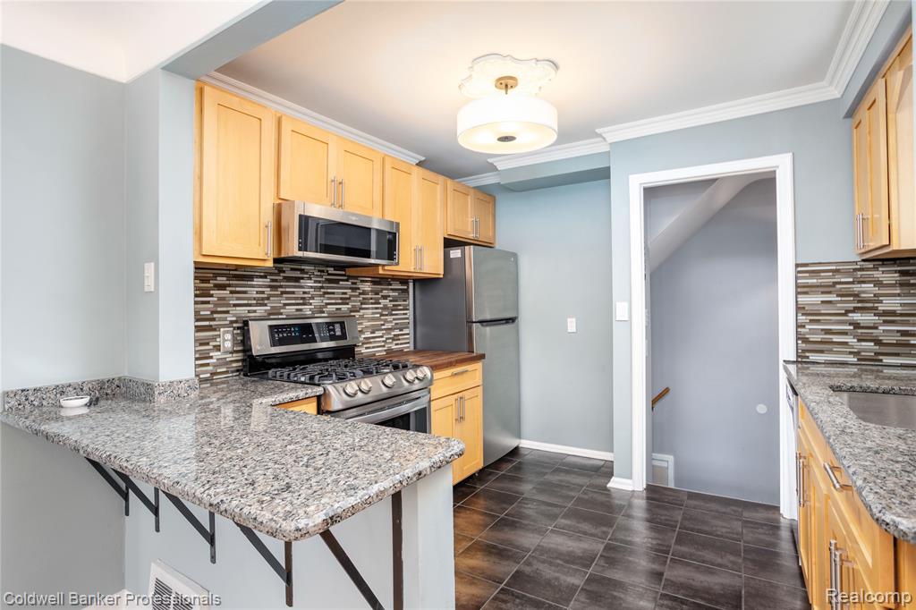 909 Hoffman Avenue, Royal Oak, MI 48067 — Photo 15