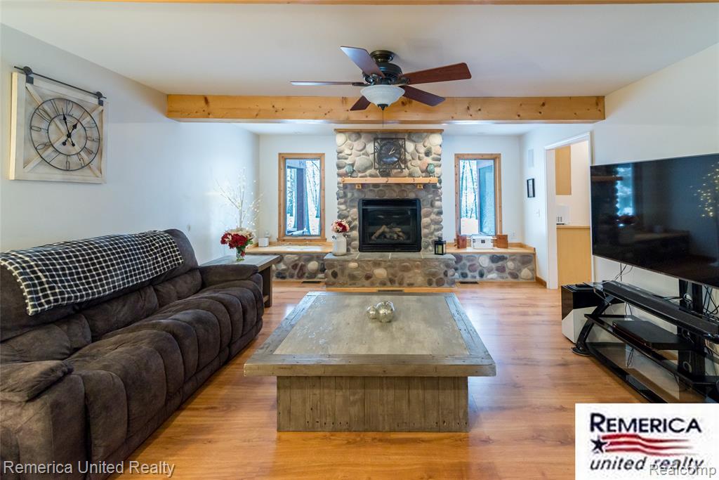 9852 Southlawn Circle, Jerome, MI 49249 — Photo 11