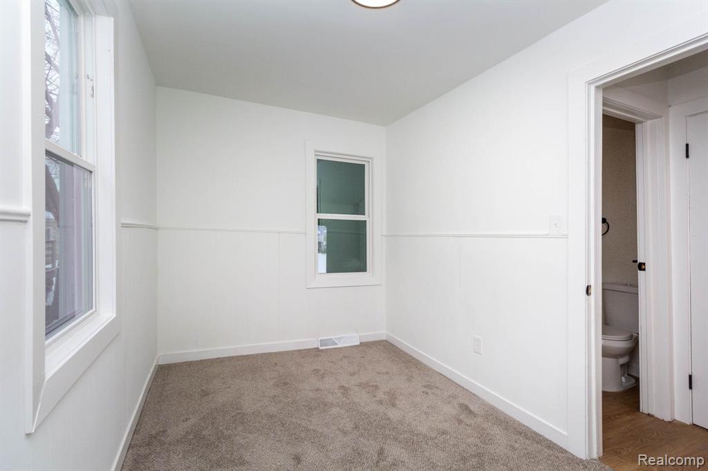 23824 Tuscany Avenue, Eastpointe, MI 48021 — Photo 14