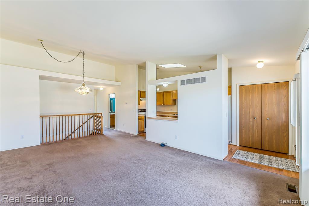 62181 ARLINGTON CIRCLE, 4, South Lyon, MI 48178 — Photo 14