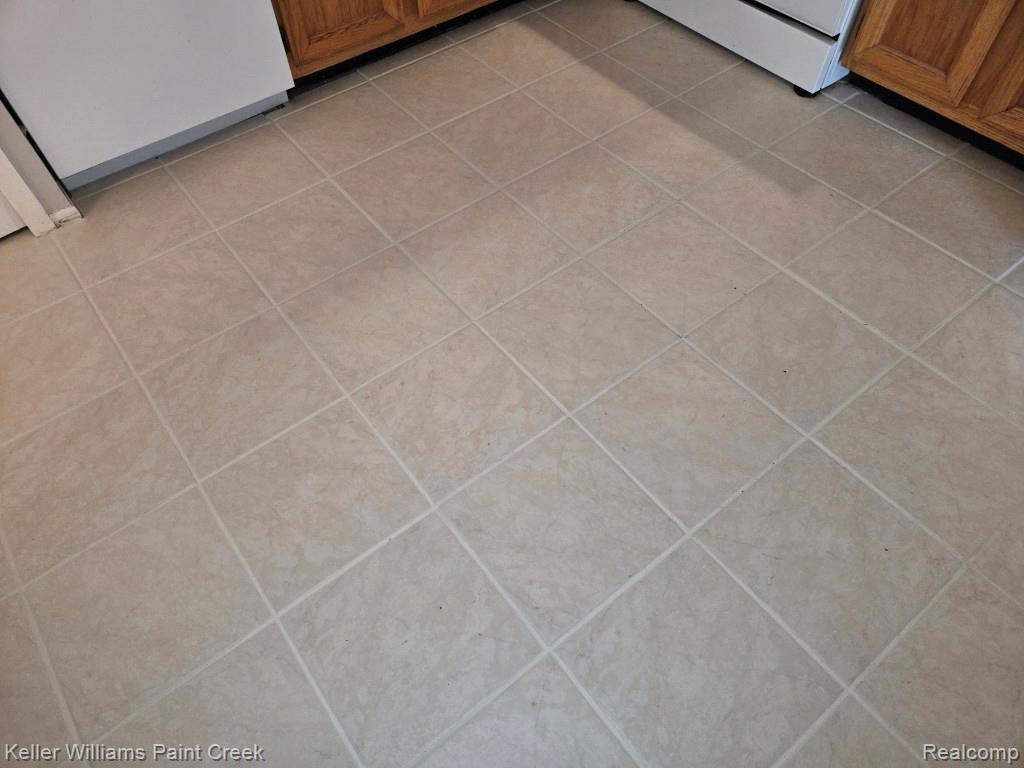 38565 Golfview Drive W, Clinton Twp, MI 48038 — Photo 11