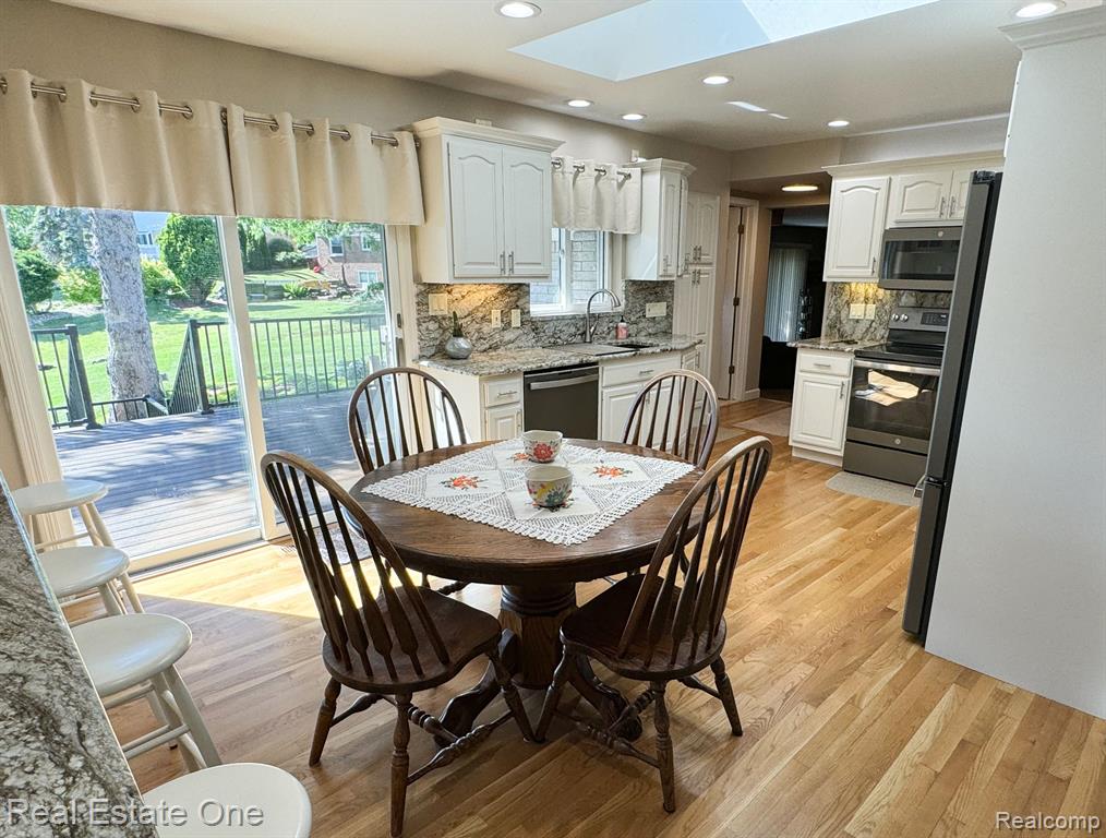 54511 MERKEL Lane, Shelby Twp, MI 48316 — Photo 14