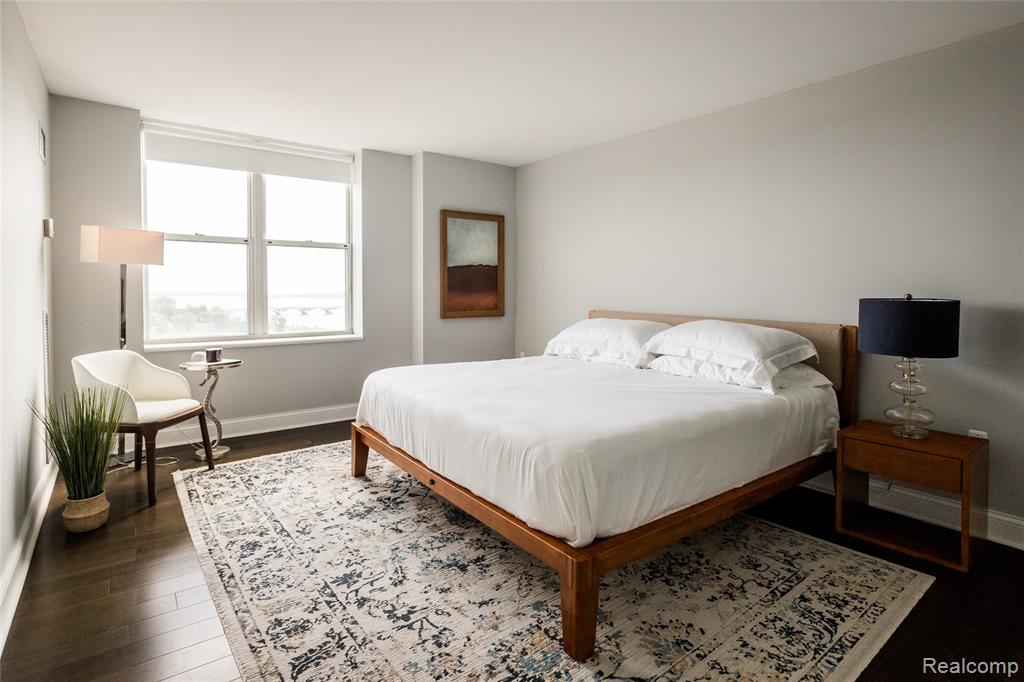 250 E Harbortown Drive, 1304, Detroit, MI 48207 — Photo 21