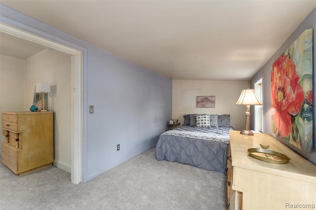 51 Mohawk Road, Pontiac, MI 48341 — Photo 18