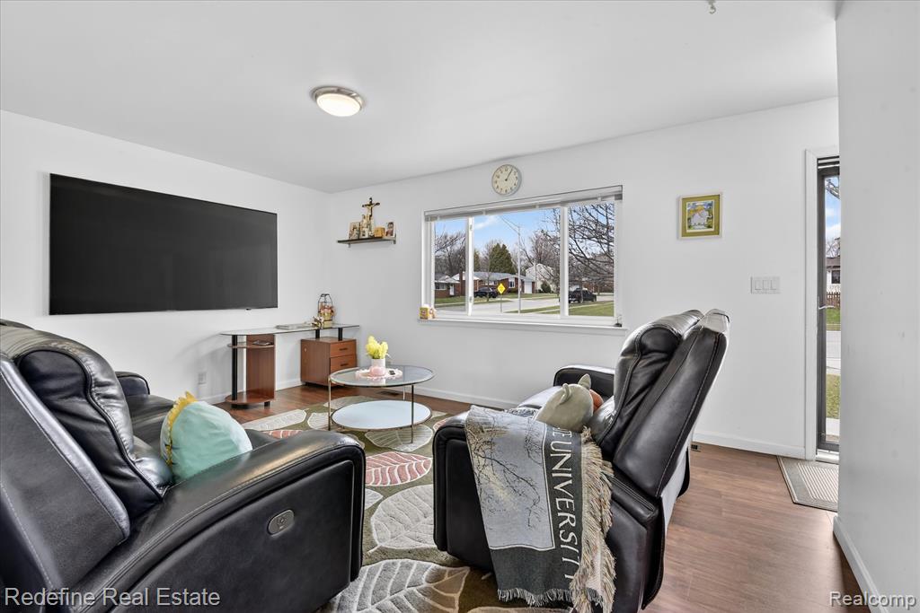 395 Nichols Drive, Saline, MI 48176 — Photo 5