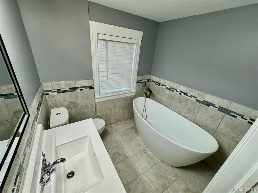 116 PINE Street, River Rouge, MI 48218 — Photo 10