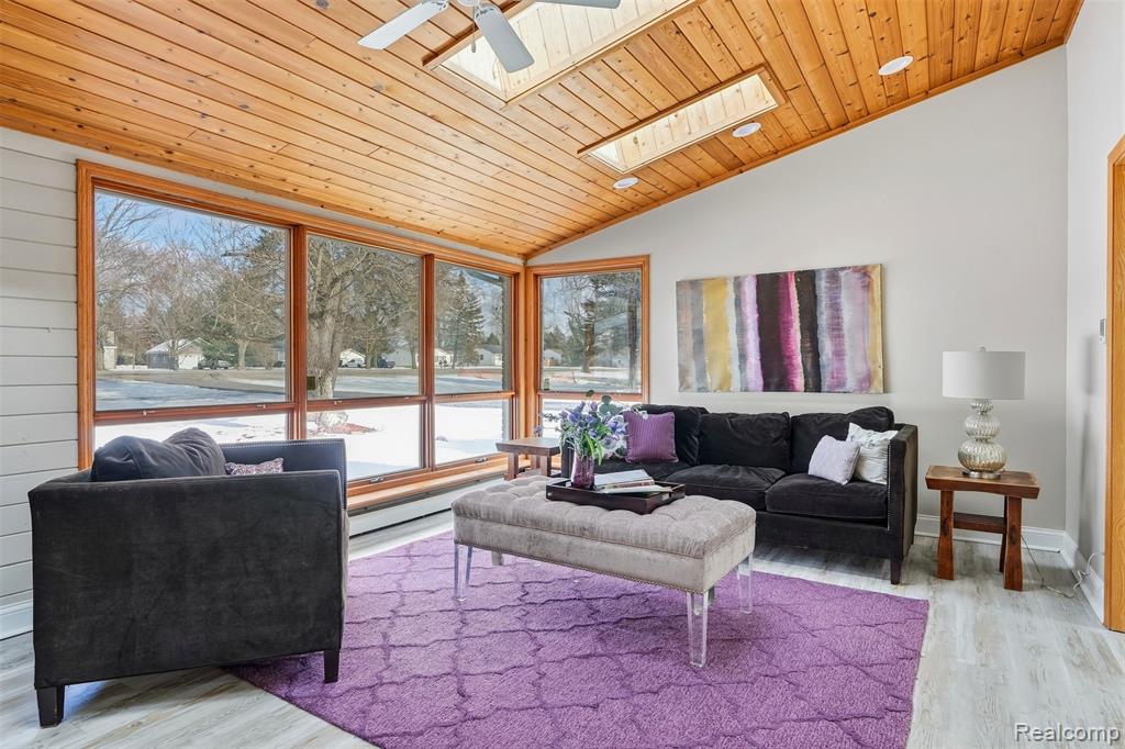 9875 W M 21, Ovid, MI 48866 — Photo 6