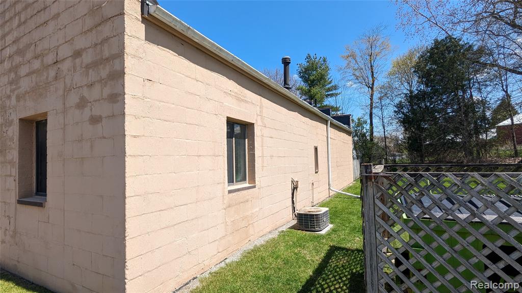 4444 Forest Street, Leonard, MI 48367 — Photo 3