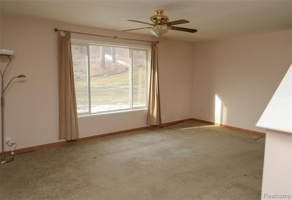 2755 Curtis Road, Leonard, MI 48367 — Photo 18