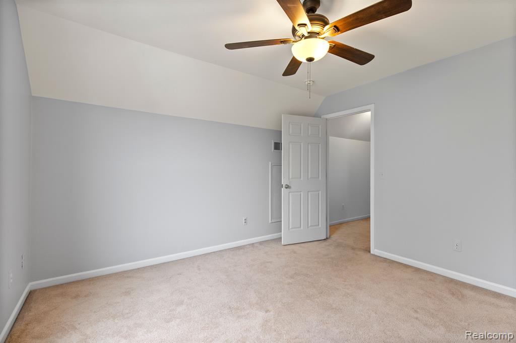 50444 THEODORE Lane, Chesterfield, MI — Photo 25