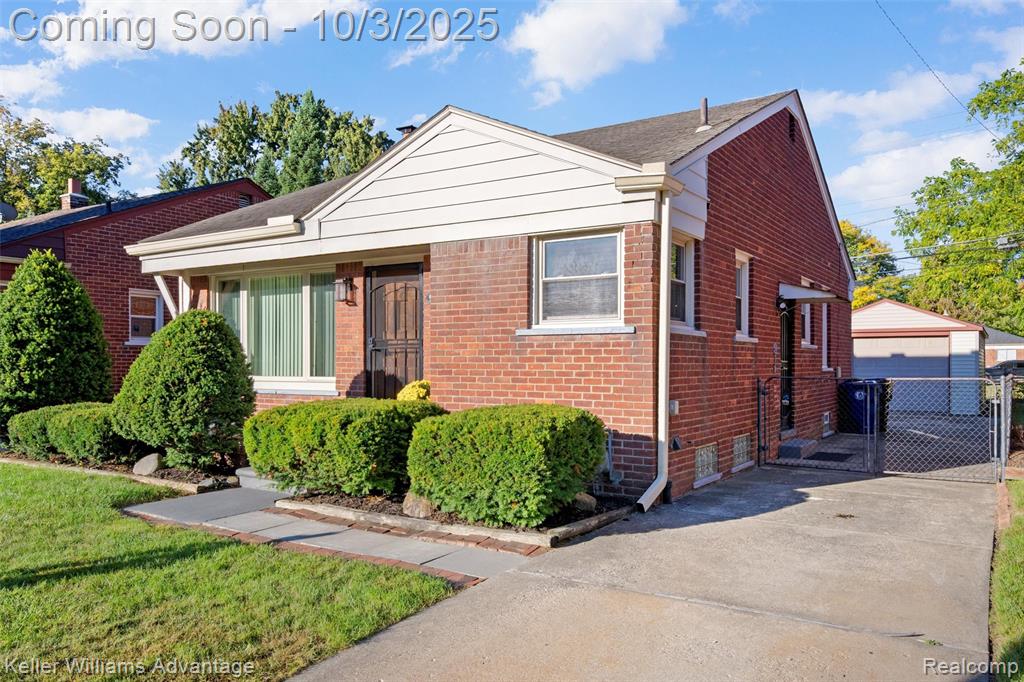 9567 Dixie, Redford, MI 48239 — Photo 3