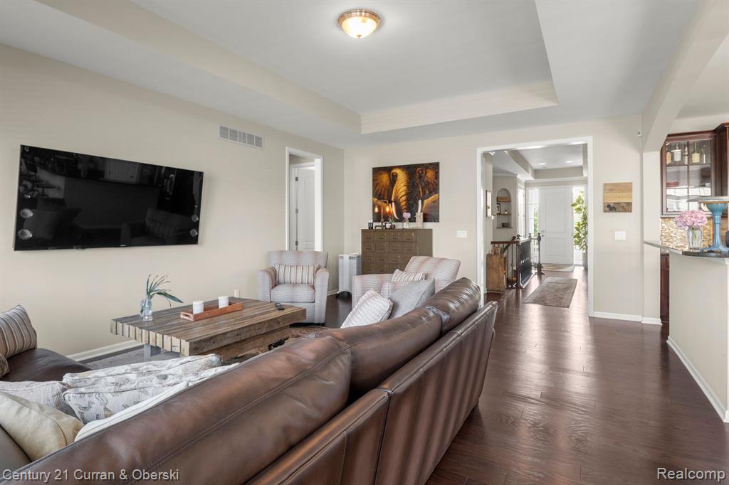 276 CHESTER ARTHUR Drive, Canton, MI 48188 — Photo 8