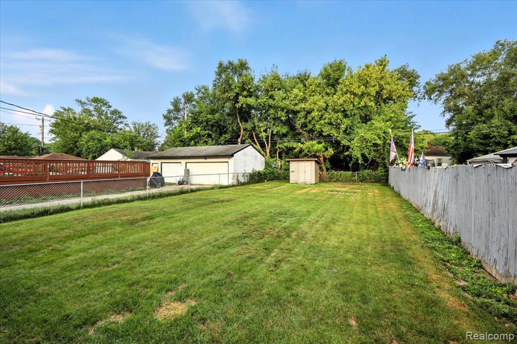 7445 Rockdale, Redford, MI 48239 — Photo 6