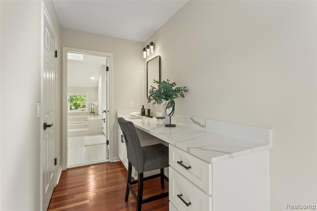 6890 Duchess Court, Troy, MI 48098 — Photo 30