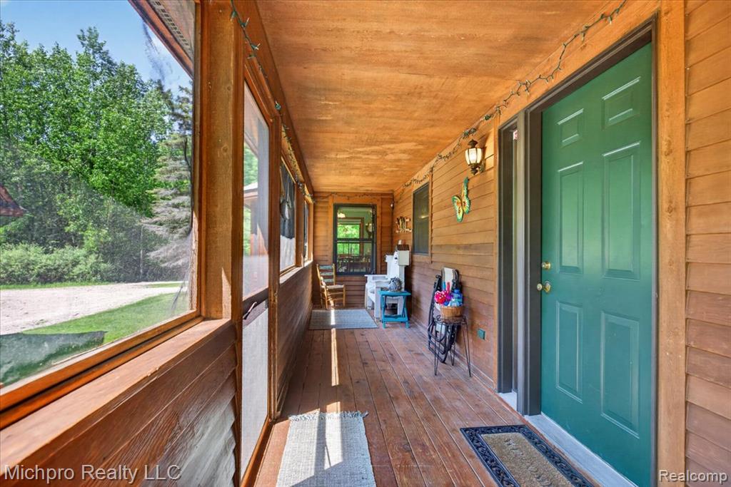 670 Green Creek Lane, Oxford, MI 48371 — Photo 48