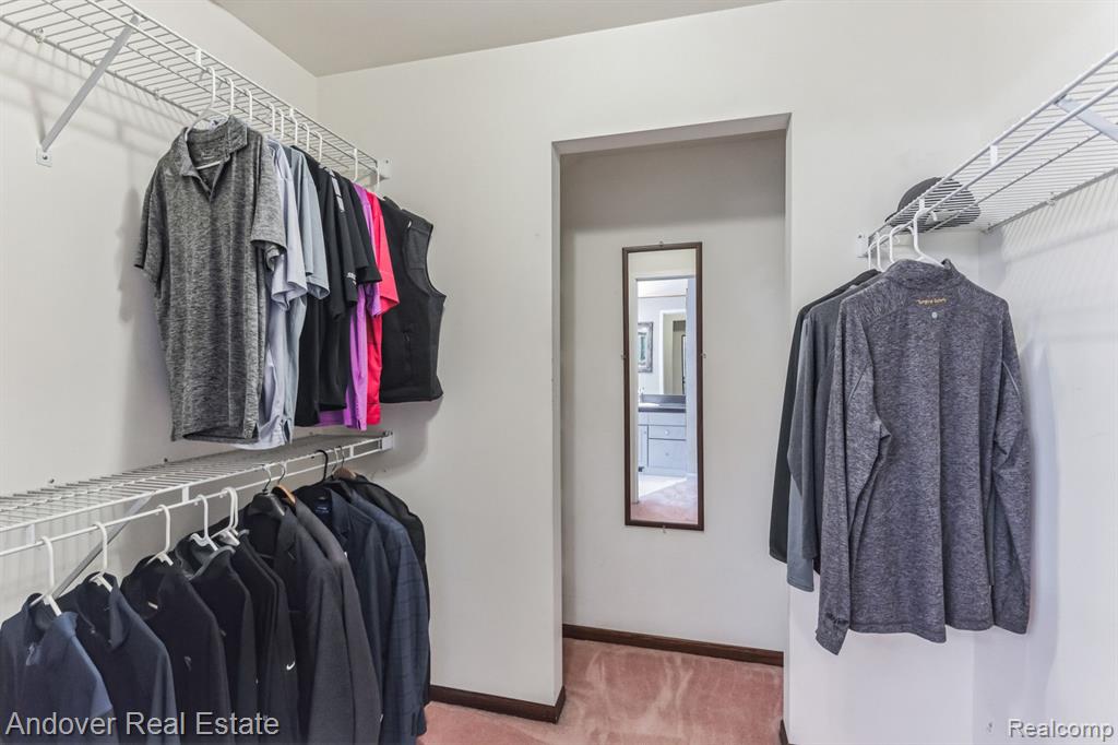 9581 AUTUMNWOOD Circle, Kalamazoo, MI 49009 — Photo 38