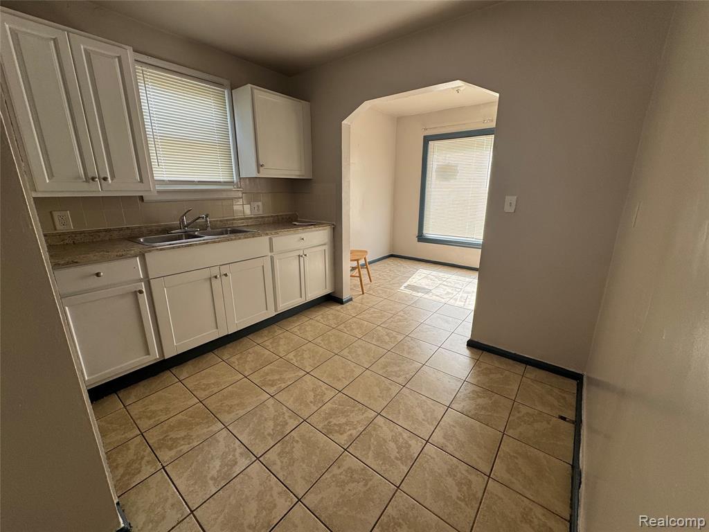 7754 Minock Street, Detroit, MI 48228 — Photo 5