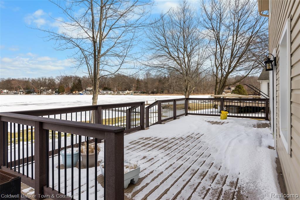 2705 Melvin Drive, Pinckney, MI 48169 — Photo 19