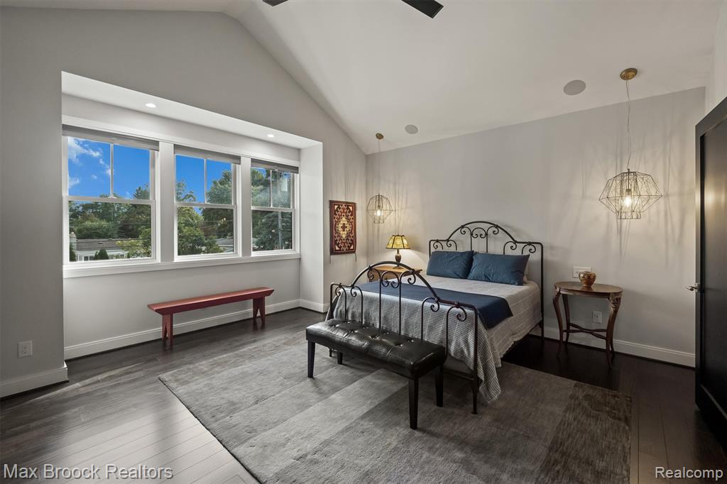 928 Montrose Avenue, Royal Oak, MI 48073 — Photo 34